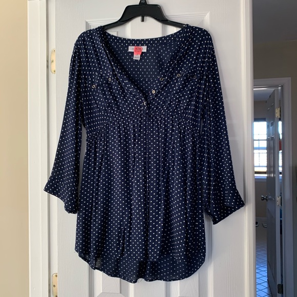 Maternity shirt - Picture 1 of 1